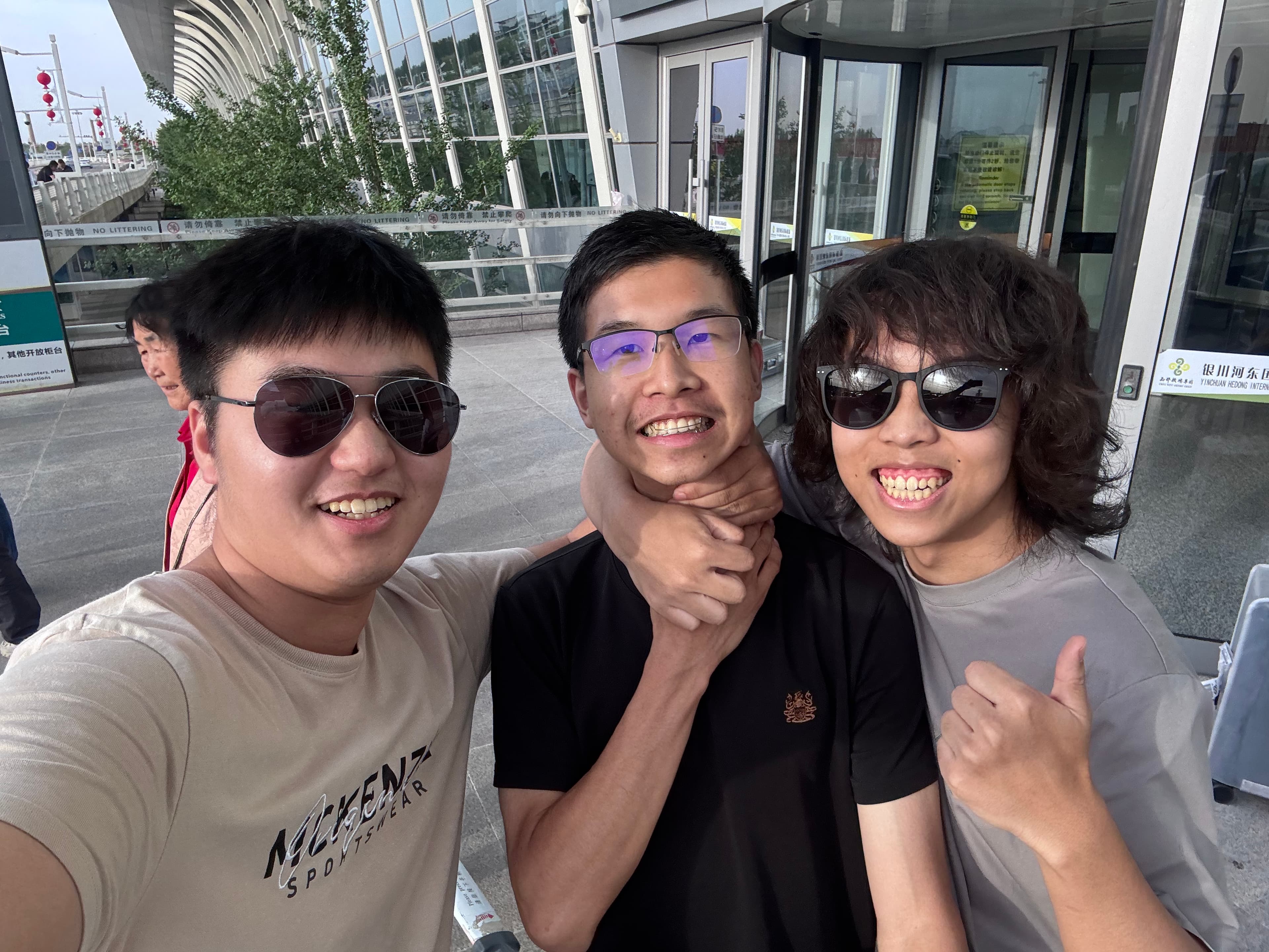 0514 挟持李哥 抢走他的a93！