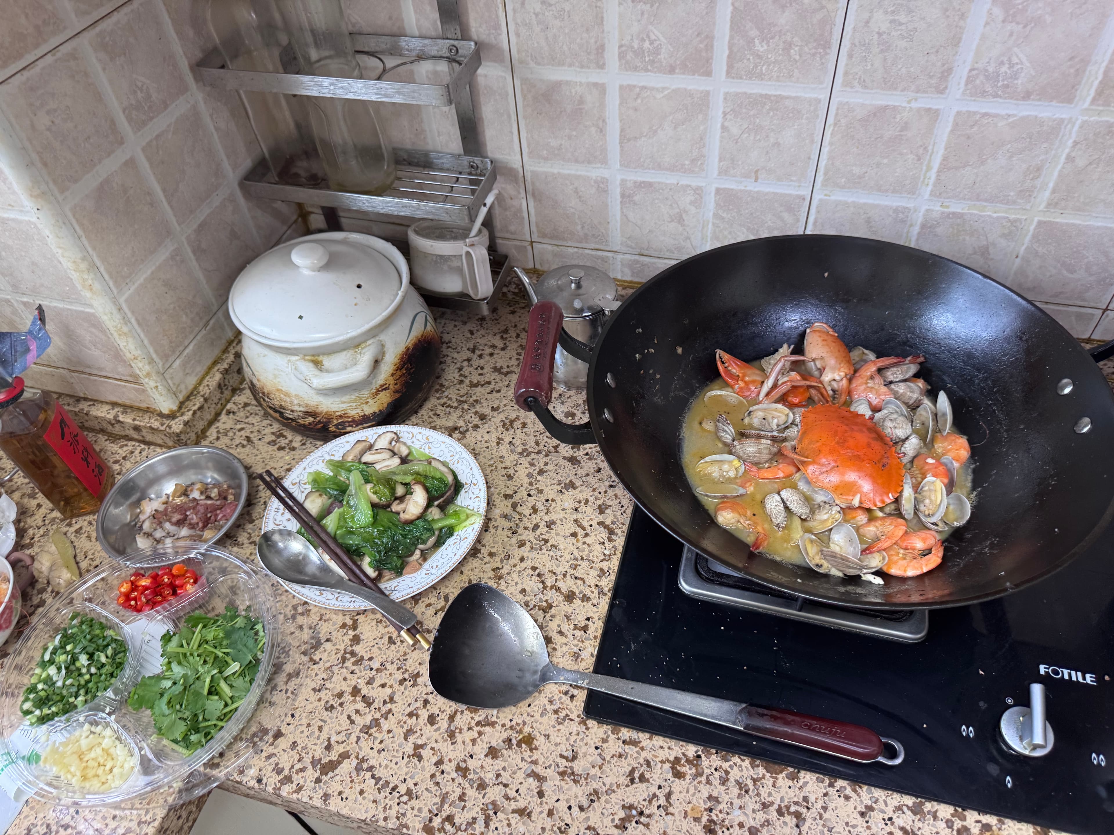 0717 动手煲海鲜粥喝