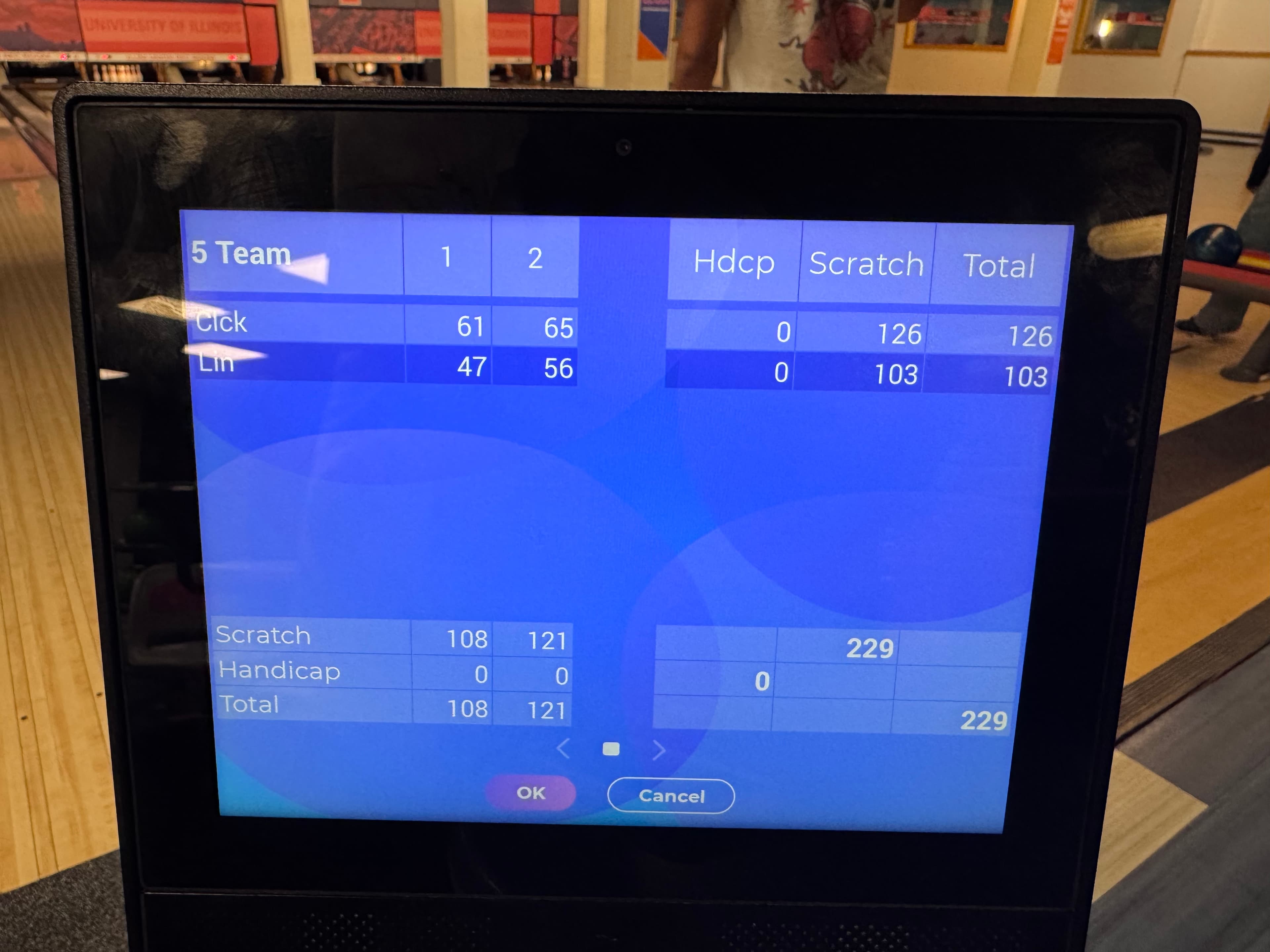 1115 和lzl单挑保龄球